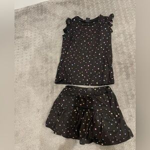 Pixie lane top with matching skort size 9/10. Excellent condition. Pixielane.